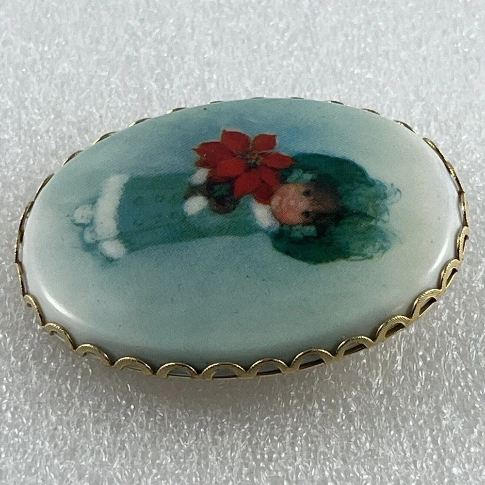 Hallmark Mini Gallery Rare Vintage Charmer Cameo‎ Christmas Is Sharing Pin